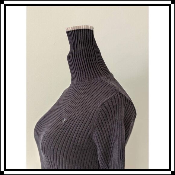 IZOD Black w/Ecru Trim Turtleneck Sz L - Picture 3 of 4